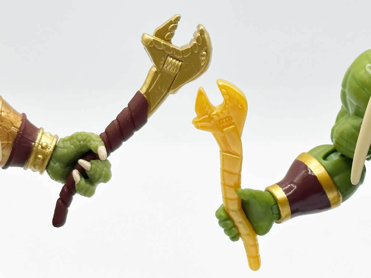 Fang-Or-MOTU-Origins-Mattel-Creations-Exclusive-MOTU-Classics-Comparison-Wrench