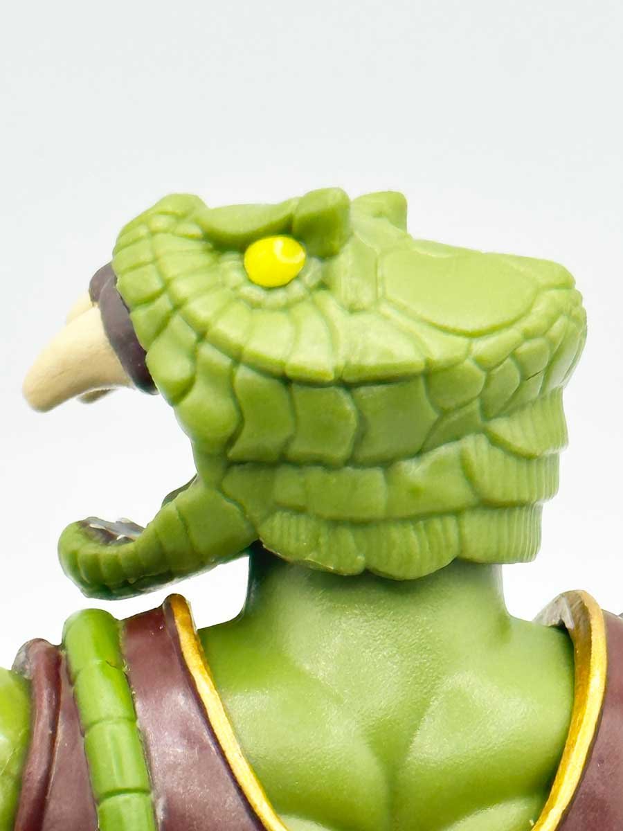 Fang-Or-MOTU-Origins-Mattel-Creations-Exclusive-Short-Fanged-Head-Left-Profile