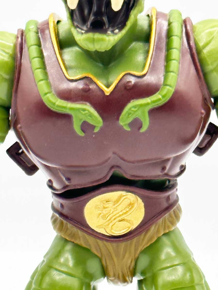 Fang-Or-MOTU-Origins-Mattel-Creations-Exclusive-Torso-Front