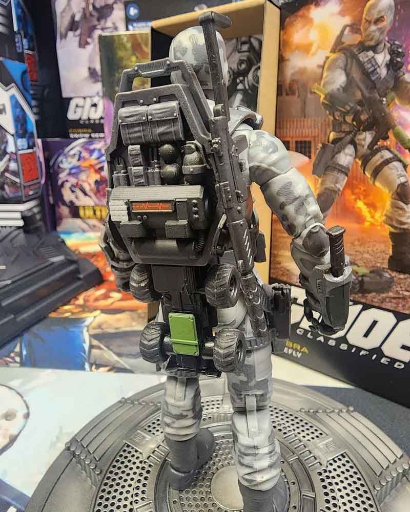 Firefly-GI-Joe-Classified-Series-In-Hand-5