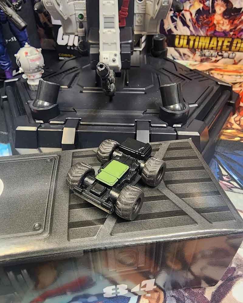 Firefly-GI-Joe-Classified-Series-In-Hand-9