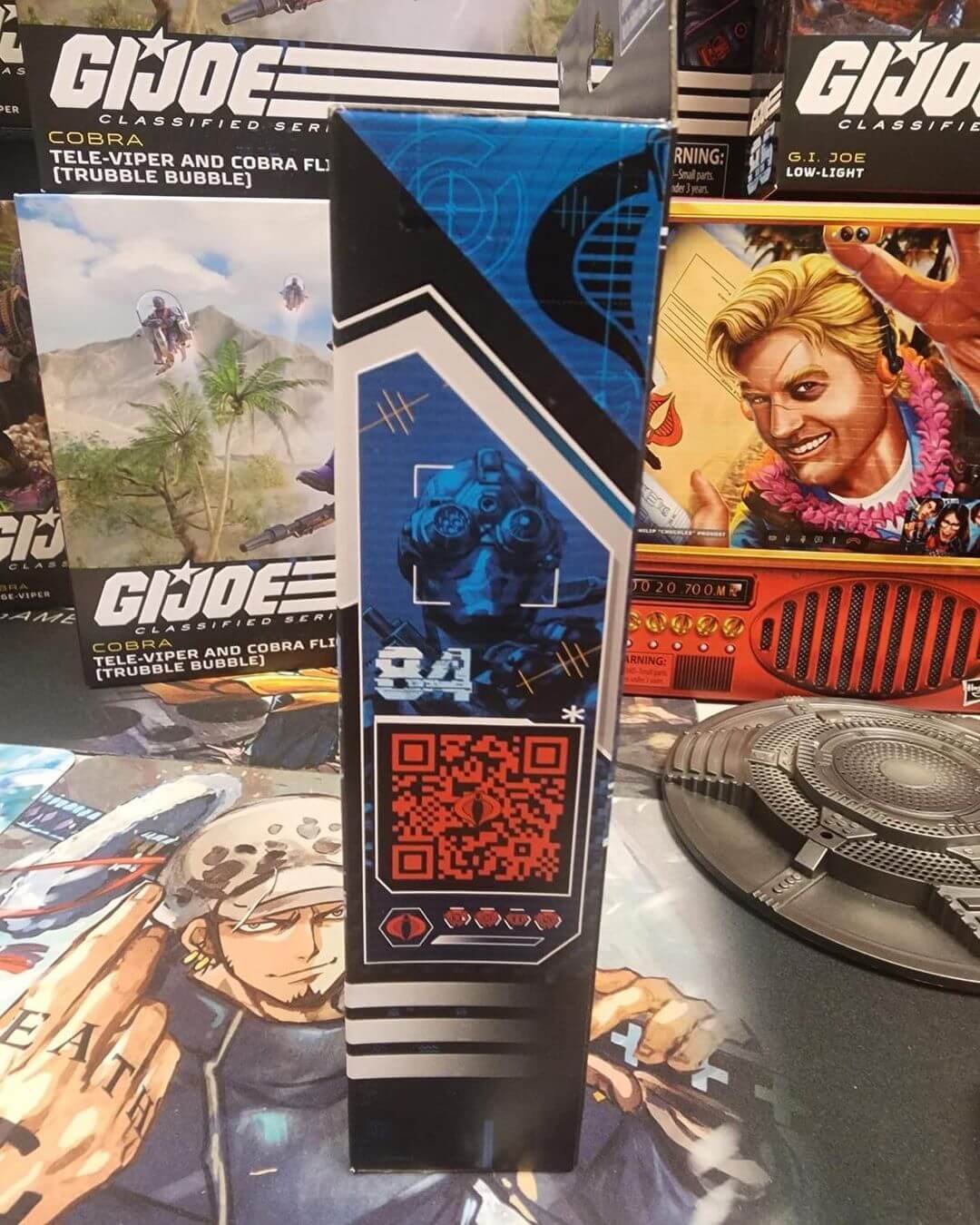 GI Joe Classified Firefly Package right in hand