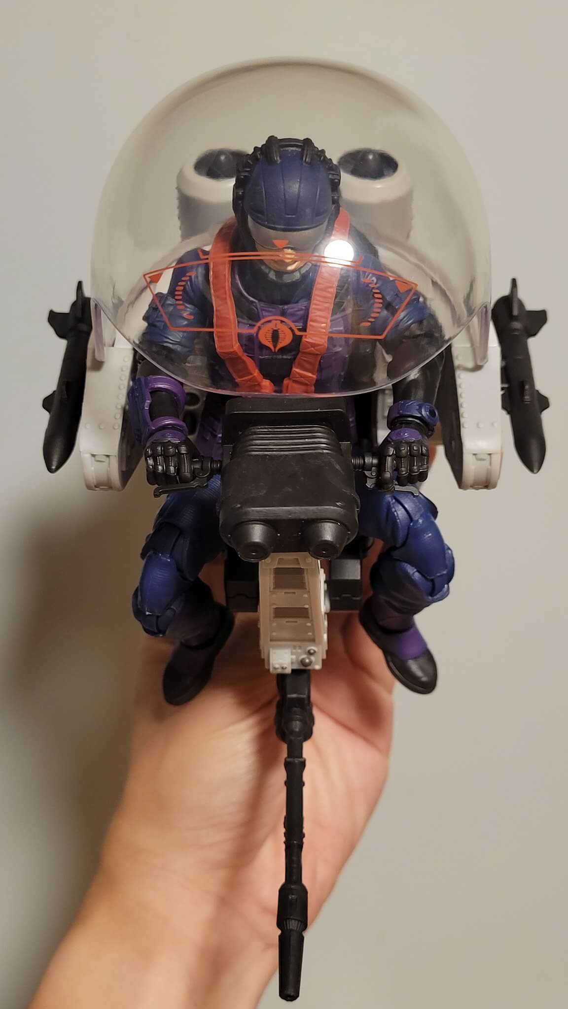 GI Joe Classified Series Trubble Bubble & Tele viper in Hand 2