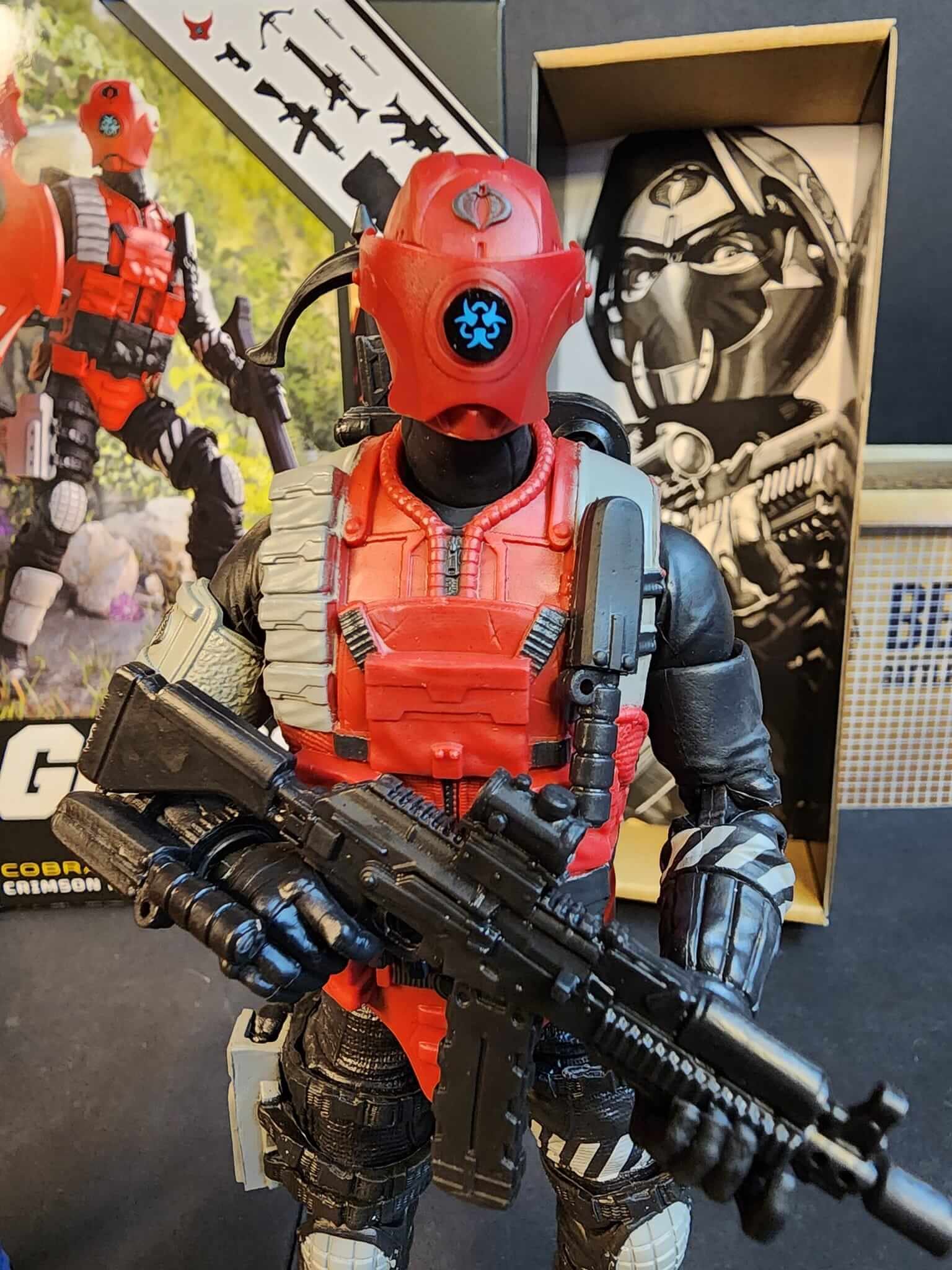 GI Joe Crimson Alley Viper in hand 10