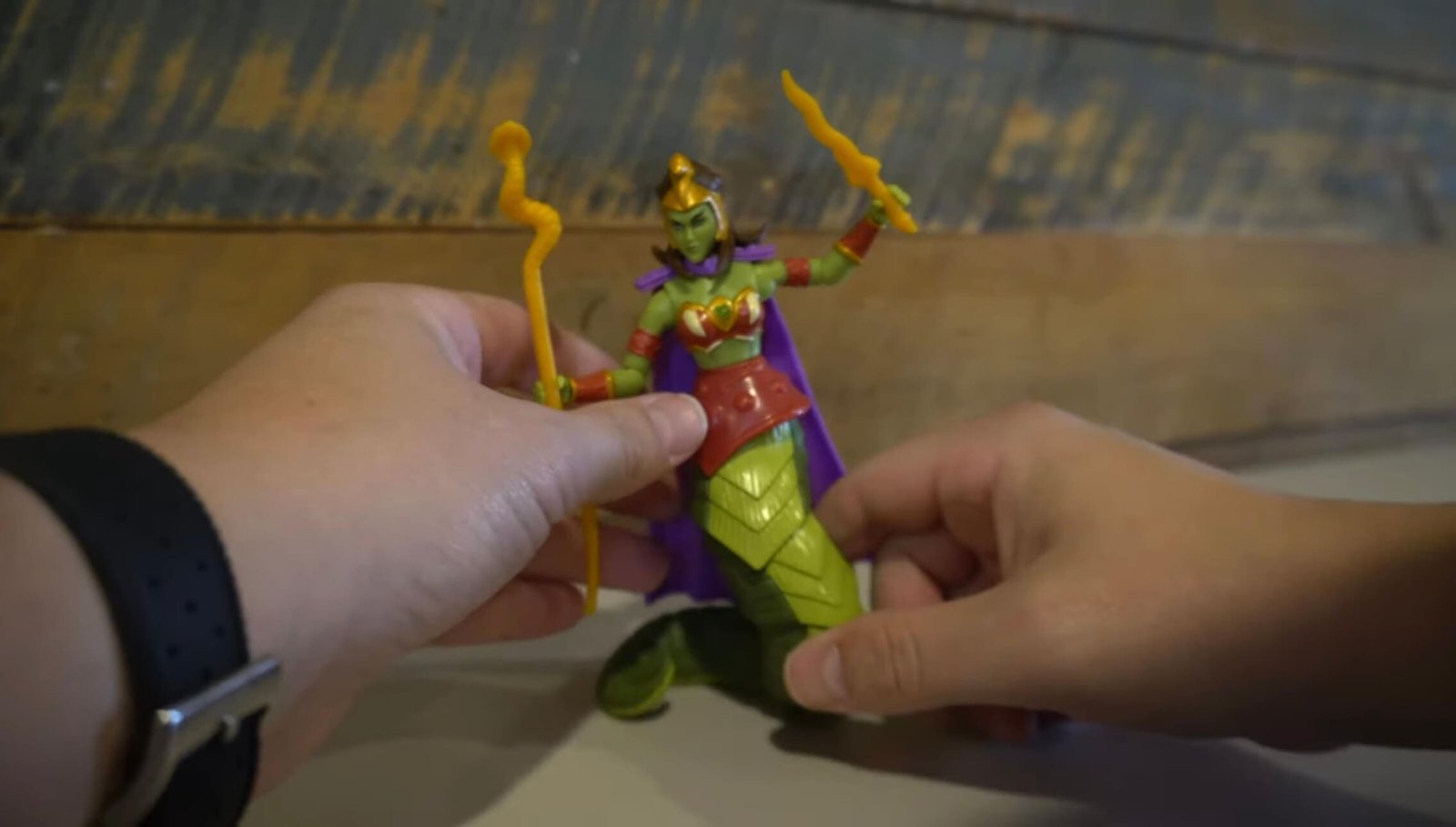 MOTU Origins Mattel Creations Lady Slither In hand 11