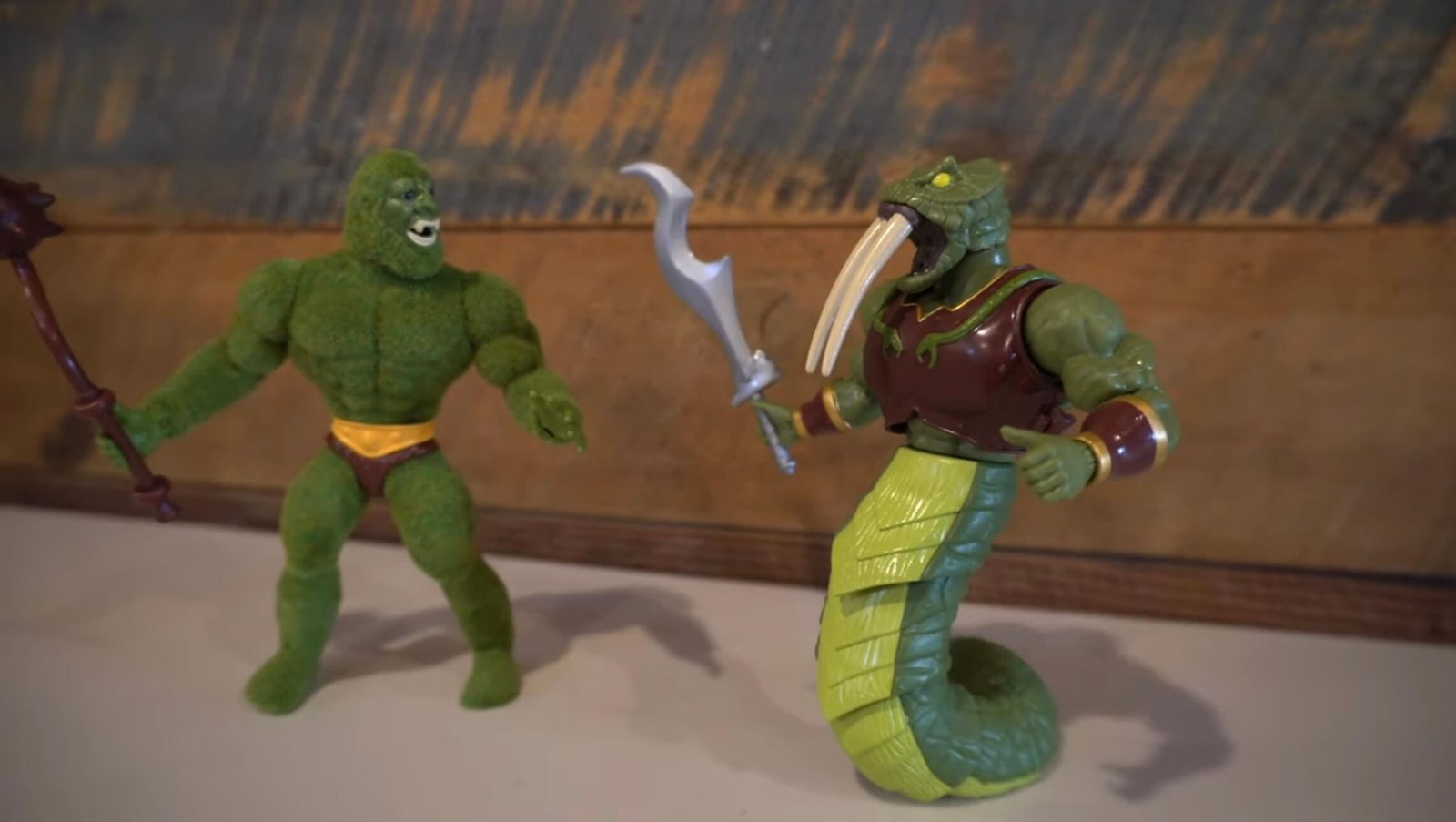 MOTU Origins Mattel Creations Lady Slither In hand 16