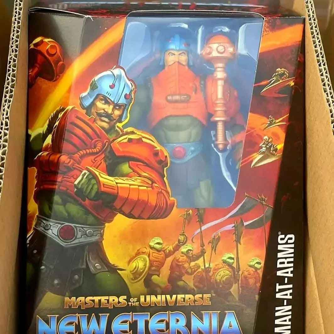 New-Eternia-Man-At-Arms-Masters-of-the-Universe-Masterverse-Box-Front