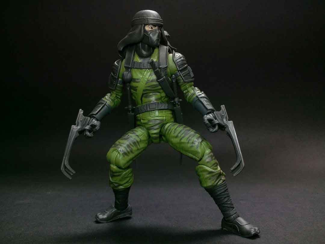 Nunchuck-GI-Joe-Classified-Series-In-Hand-10