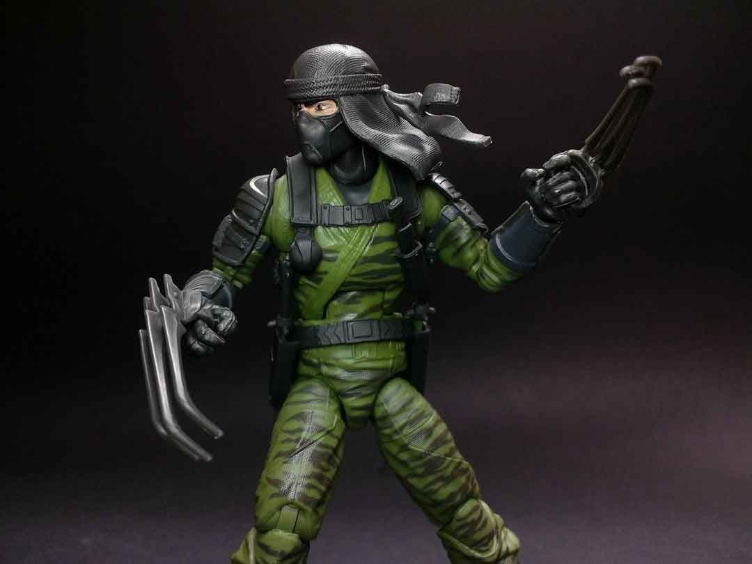 Nunchuck-GI-Joe-Classified-Series-In-Hand-3