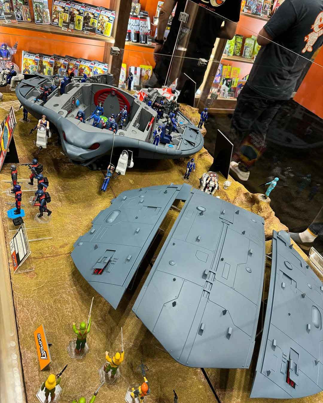 Cobra-Mothership-GI-Joe-ReAction-Super7-Vehicle-New-York-Comic-Con-2023-2