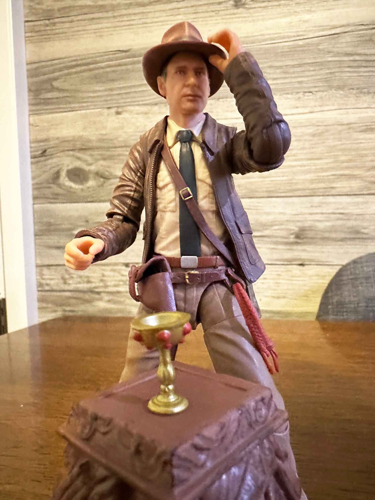 Indiana-Jones-Last-Crusade-Adventure-Series-In-Hand-2