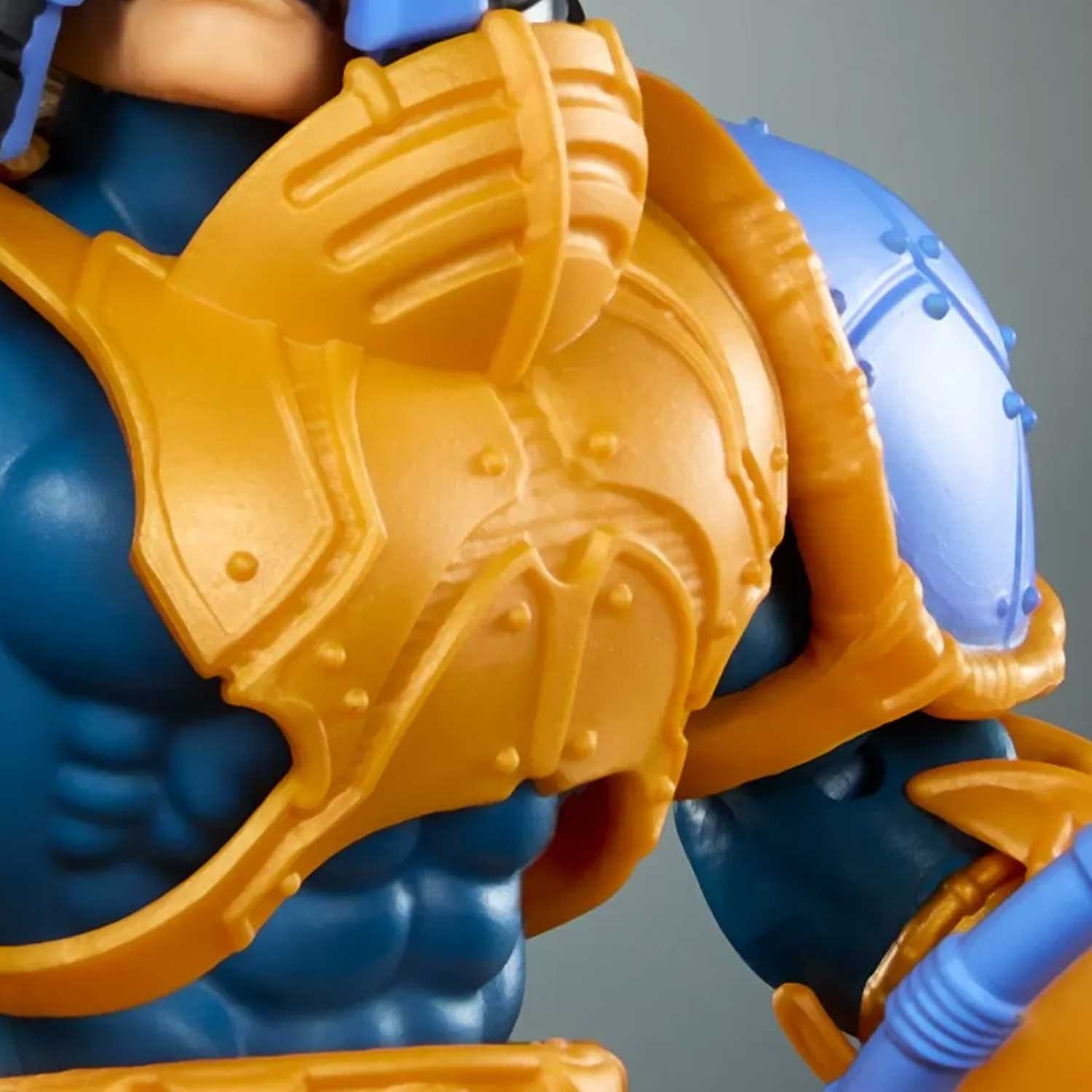 Man-At-Arms-Turtles-of-Grayskull-TMNT-MOTU-Origins-Crossover-3