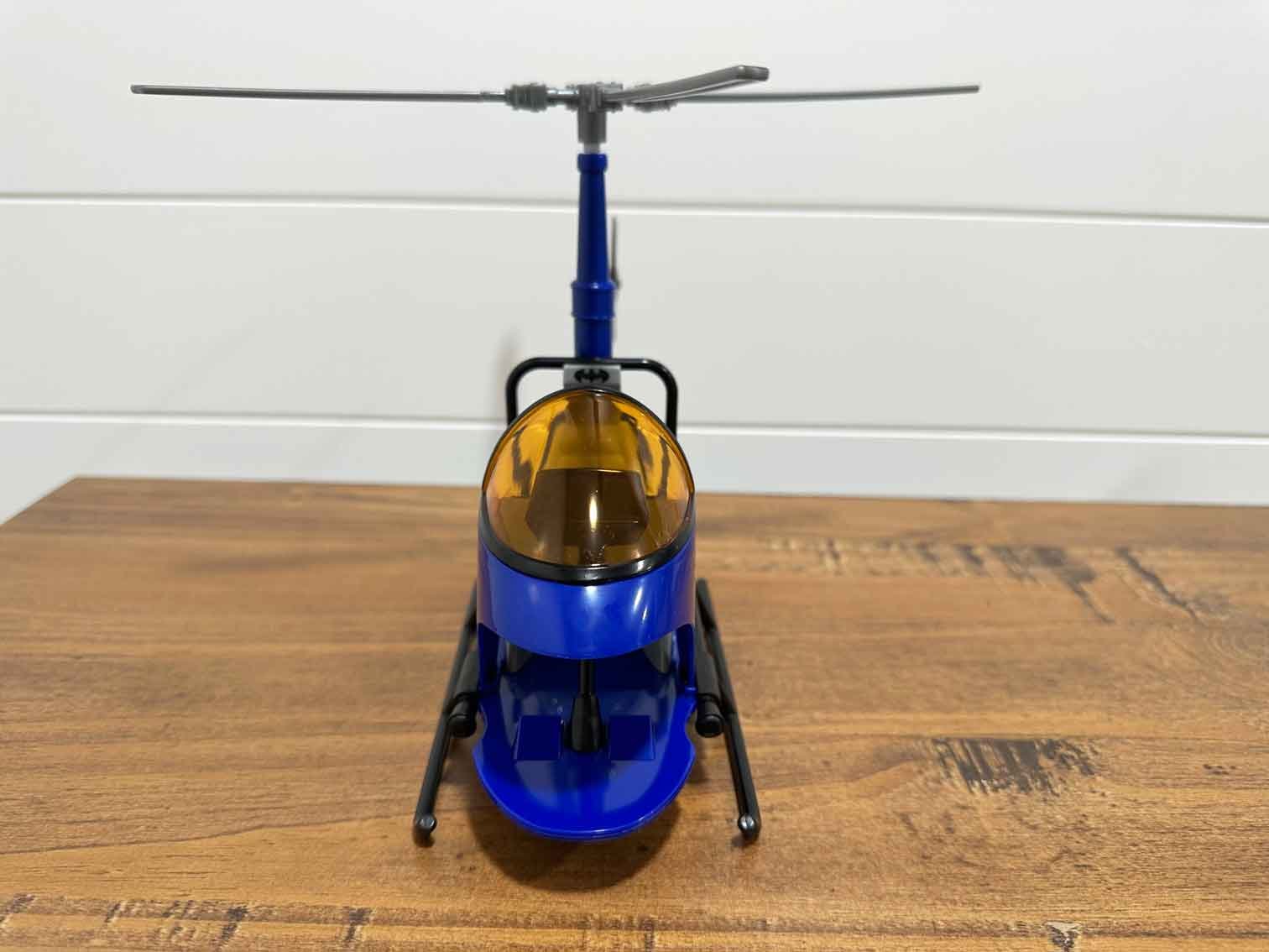 McFarlane-DC-Super-Powers-Whirlybat-in-hand-front