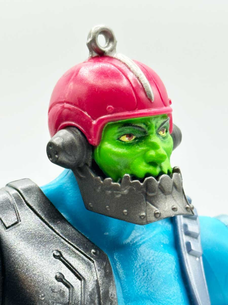 New-Eternia-Trap-Jaw-Masterverse-Review-Alternate-Jaw-2