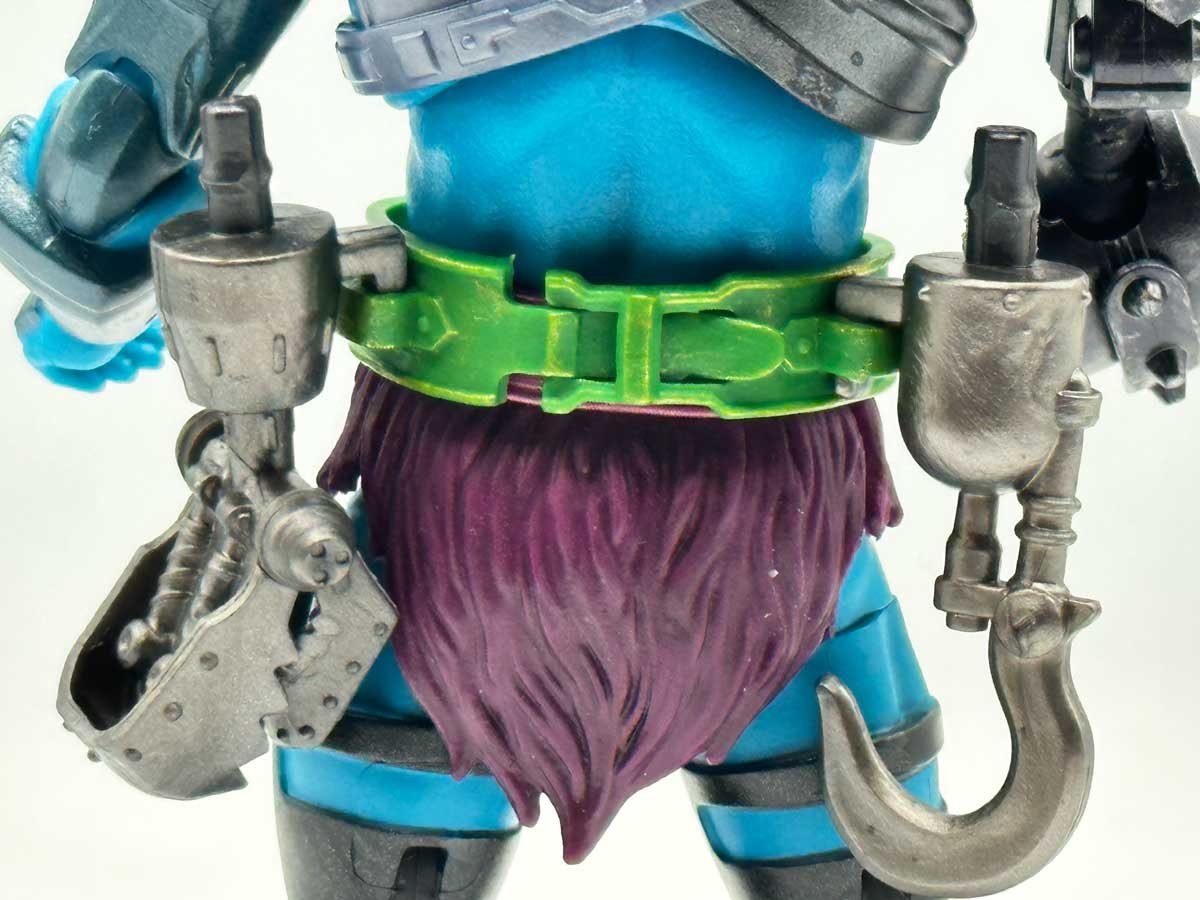 New-Eternia-Trap-Jaw-Masterverse-Review-Belt-Back