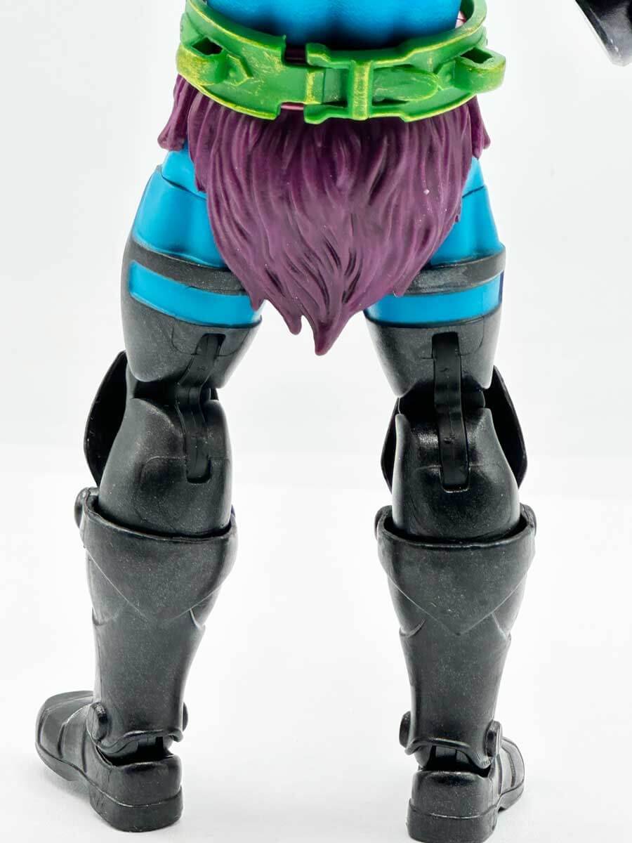 New-Eternia-Trap-Jaw-Masterverse-Review-Lower-Body-Back
