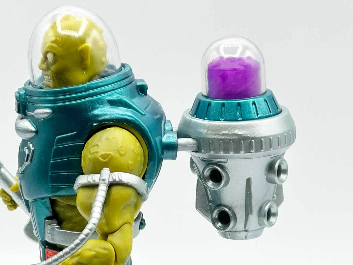 Slush-Head-Masterverse-New-Adventures-of-He-Man-Review-Swamp-Generator-2