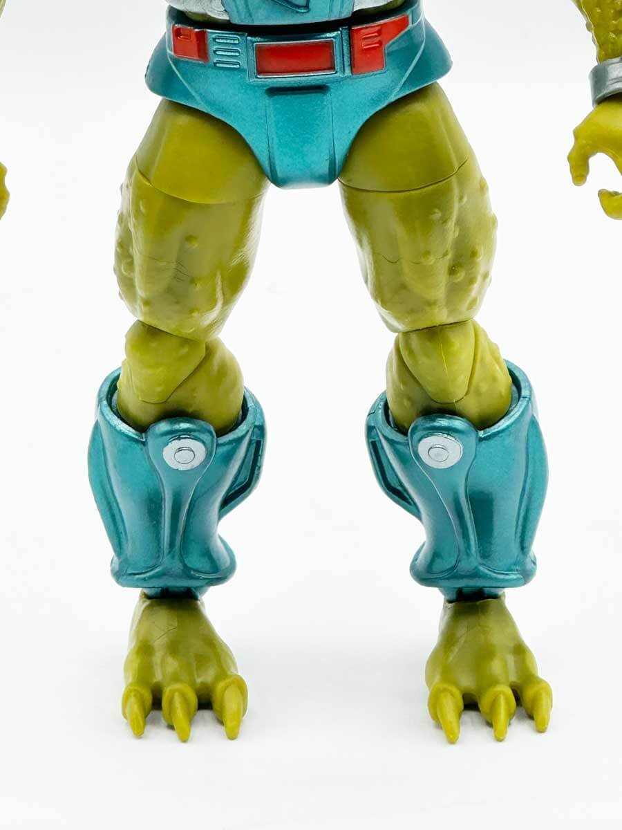 Slush-Head-Masterverse-New-Adventures-of-He-Man-Review-Upper-Body-Front