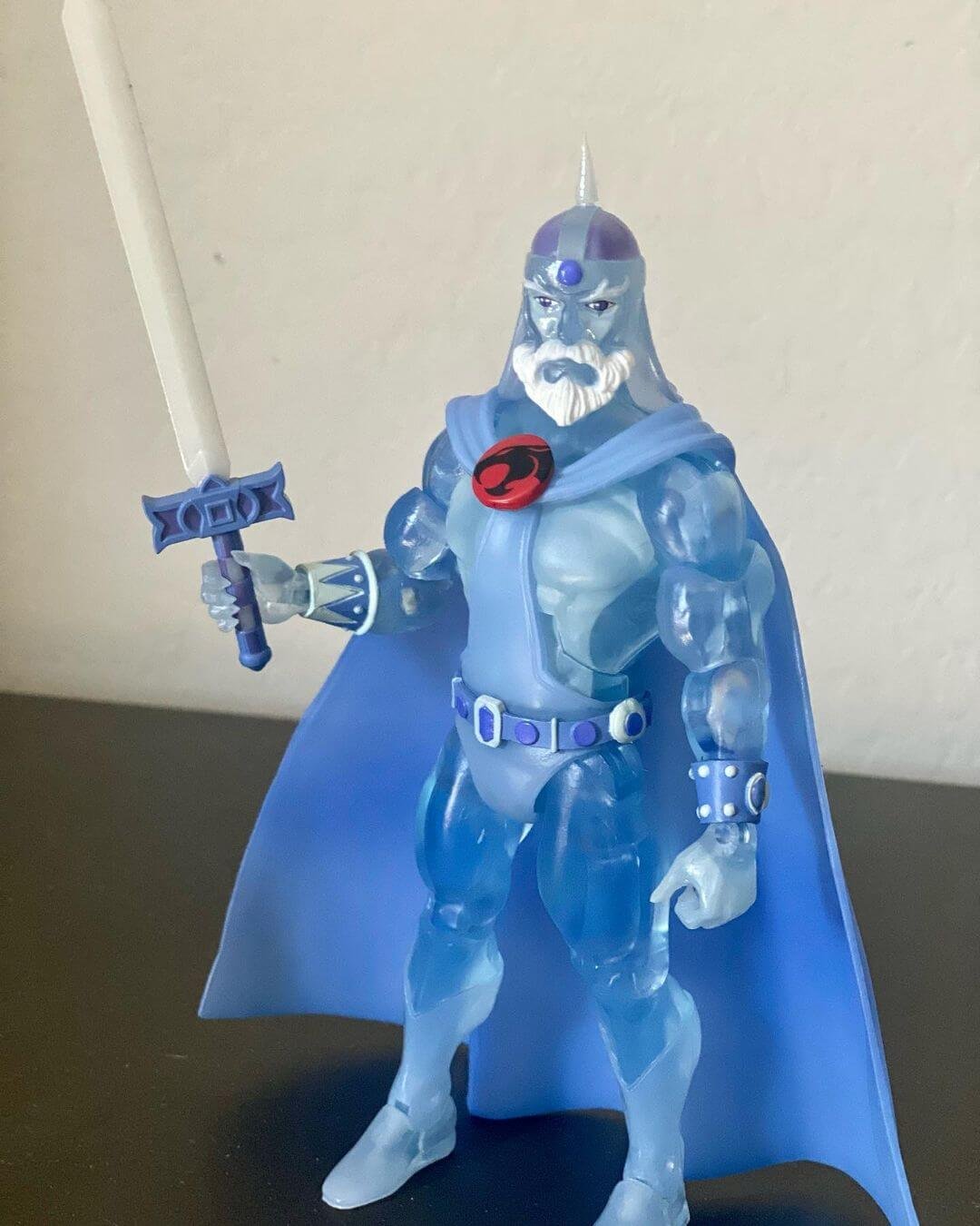 ThunderCats Ultimates Ghost Jaga in hand 9