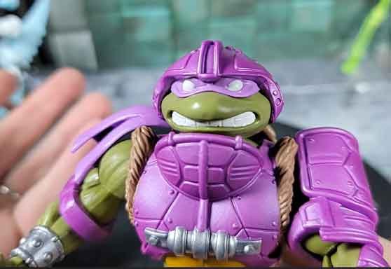Donatello-Turtles-of-Grayskull-In-Hand-2