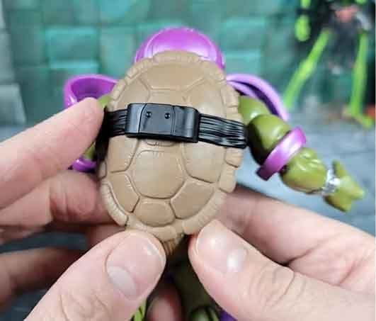 Donatello-Turtles-of-Grayskull-In-Hand-3