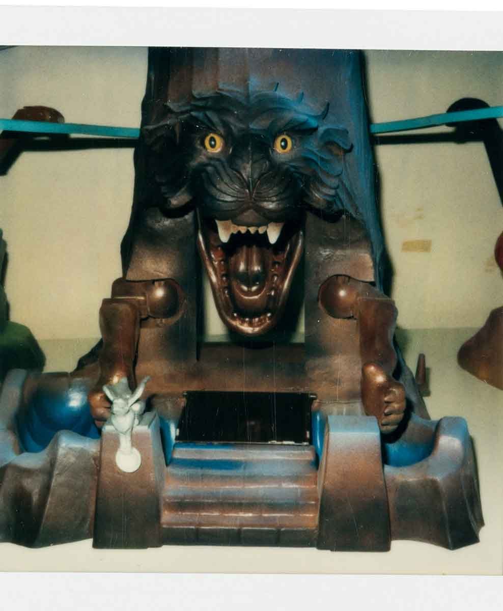 Eternia-Masters-of-the-Universe-Vintage-Pre-Production-Eternia-Playset-Clay-Sculpt-and-First-Shot-Polaroids-2