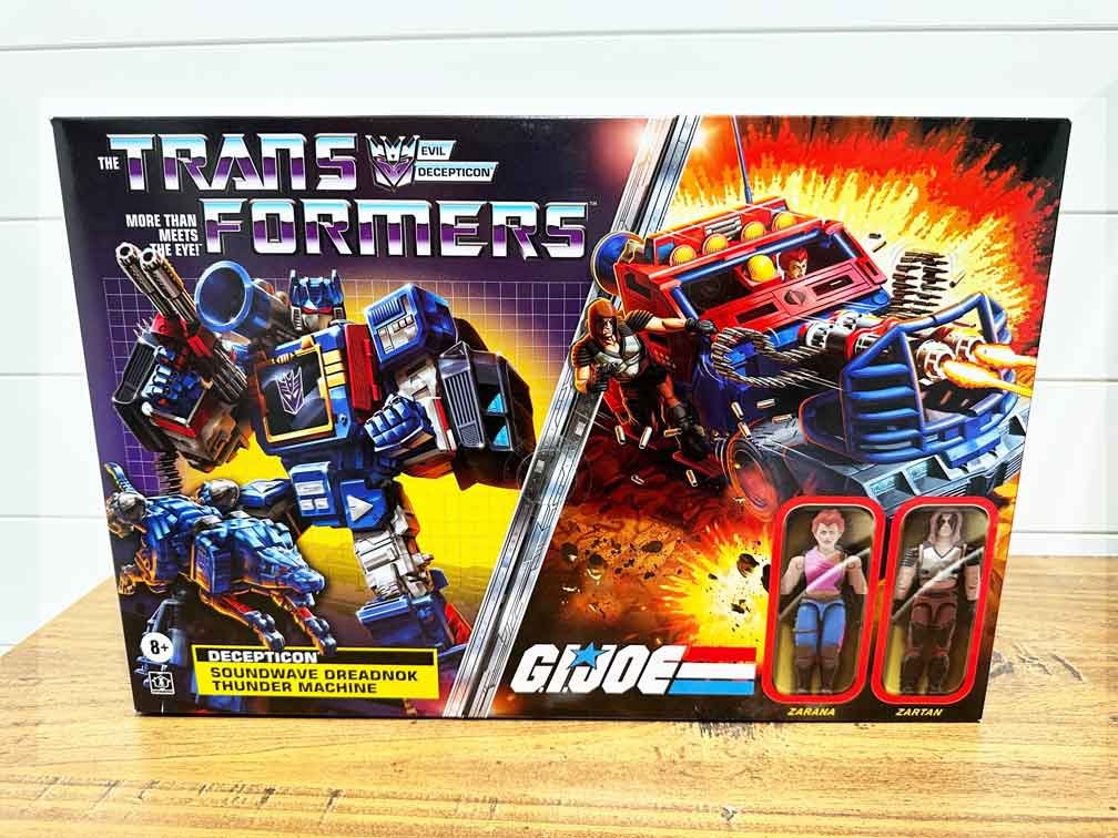 GI-Joe-Thunder-Machine-Soundwave-Thansformer-Crossover-package-front