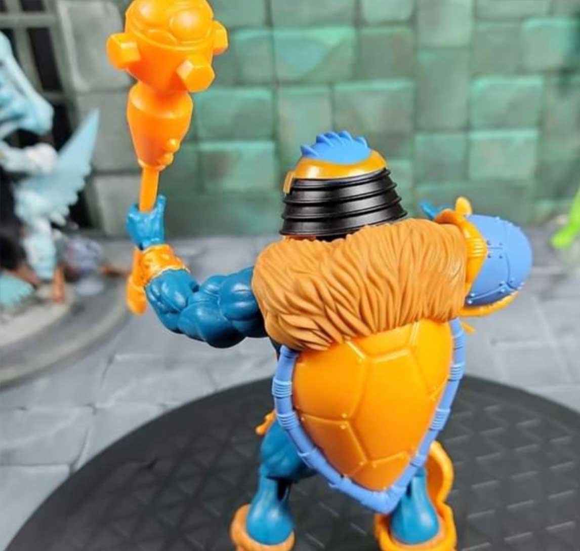Man-At-Arms-Turtles-of-Grayskull-TMNT-MOTU-Origins-12Man-At-Arms-Turtles-of-Grayskull-TMNT-MOTU-Origins-12