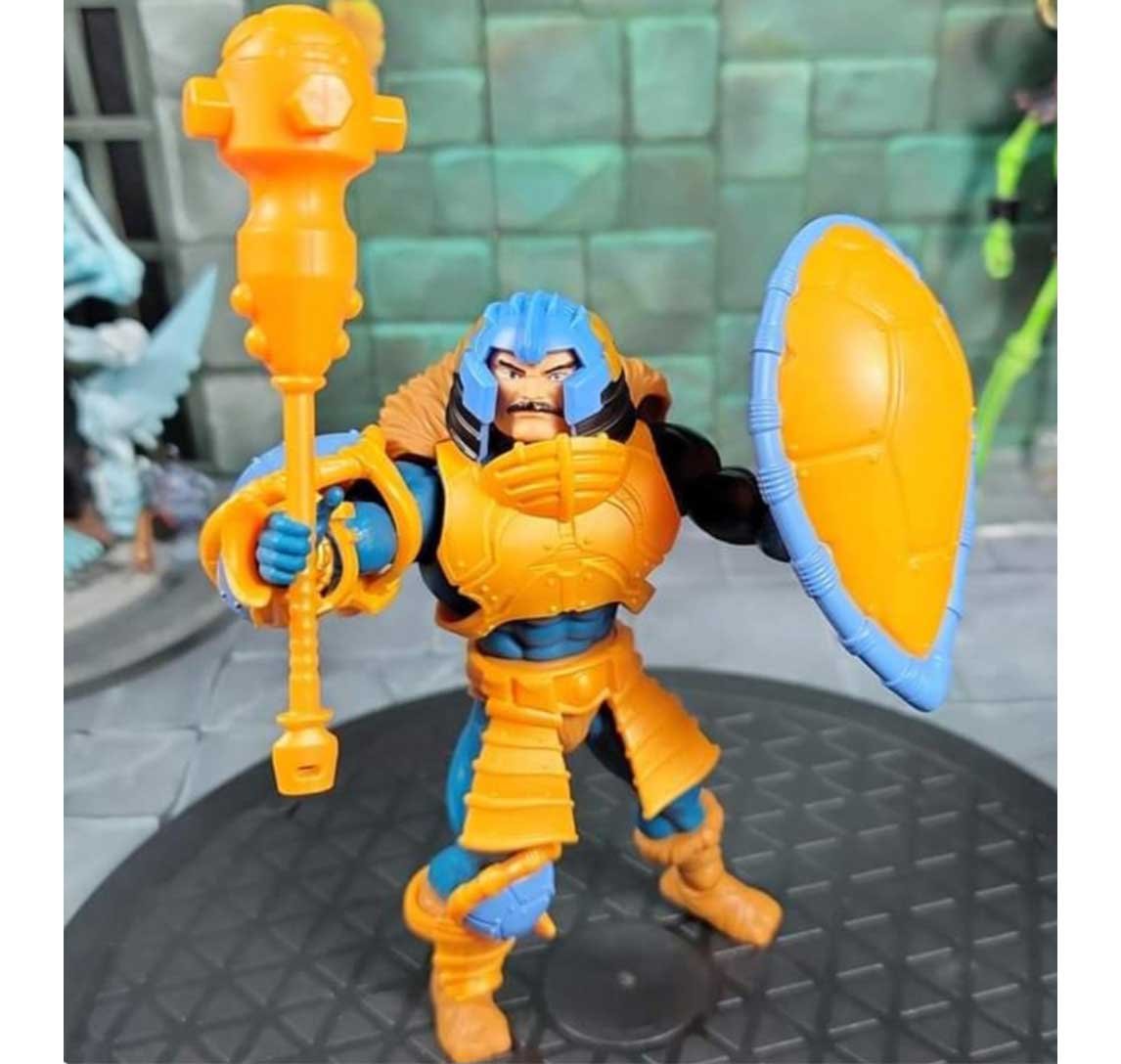 Man-At-Arms-Turtles-of-Grayskull-TMNT-MOTU-Origins-13