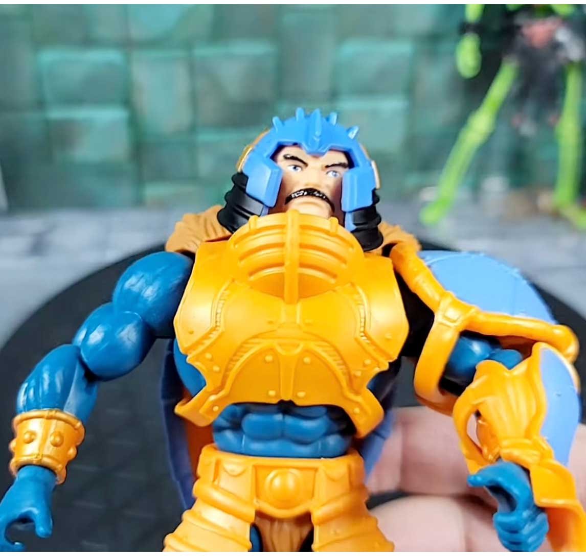 Man-At-Arms-Turtles-of-Grayskull-TMNT-MOTU-Origins-4