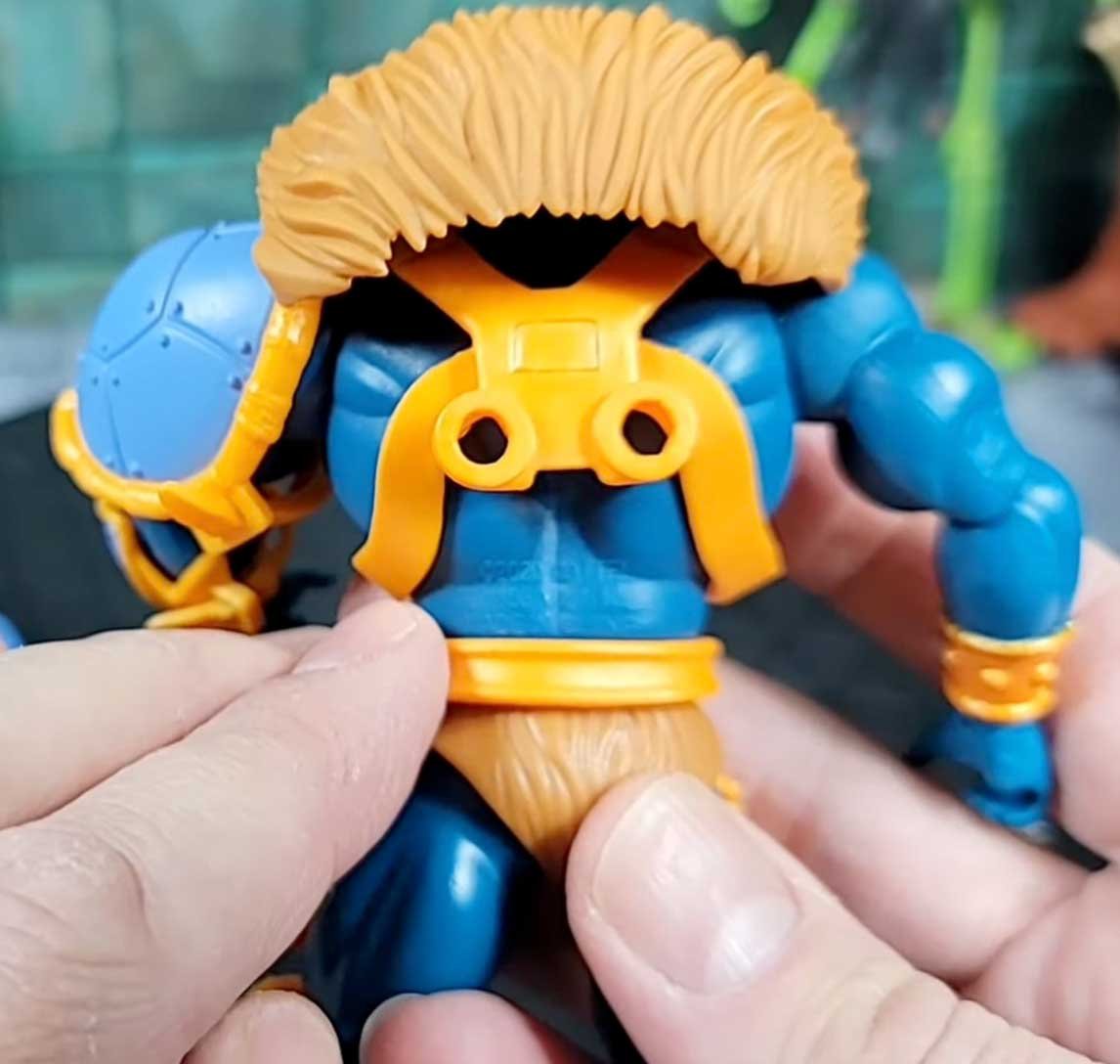 Man-At-Arms-Turtles-of-Grayskull-TMNT-MOTU-Origins-7