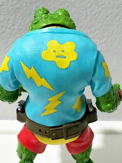 Super7-TMNT-Ultimates-Genghis-Frog-back