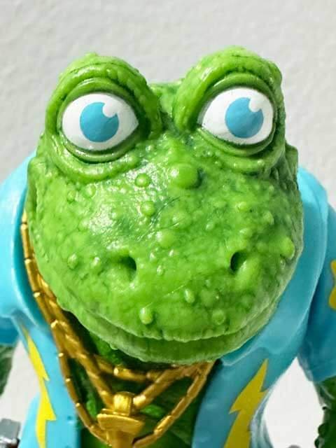 Super7-TMNT-Ultimates-Genghis-Frog-head-front