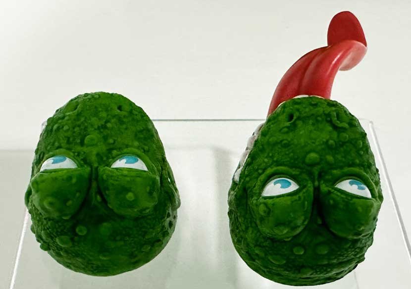 Super7-TMNT-Ultimates-Genghis-Frog-heads-rear