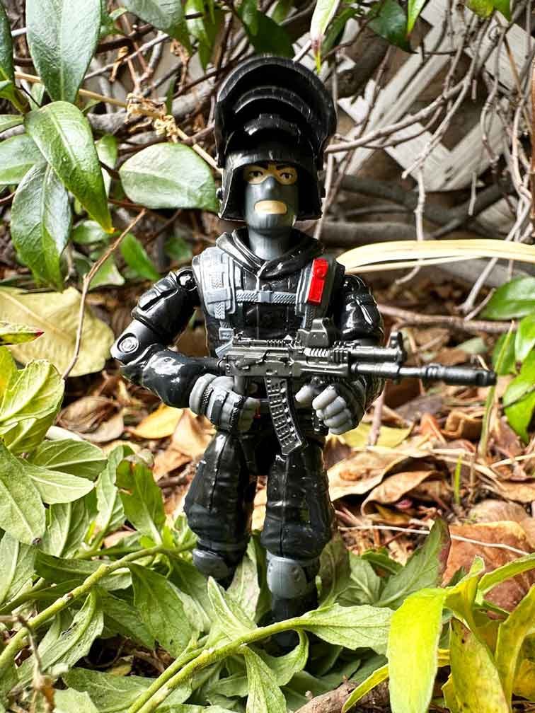 Delta-17-Thunder-Battalion-Bio-shot