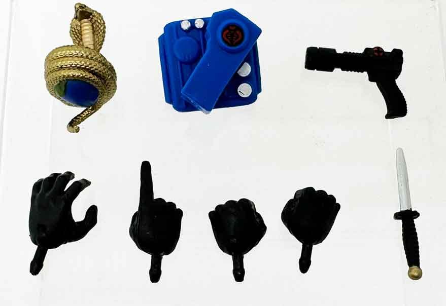 GI-Joe-Classified-Haslab-HISS-Tank-Cobra-Commander-accessories