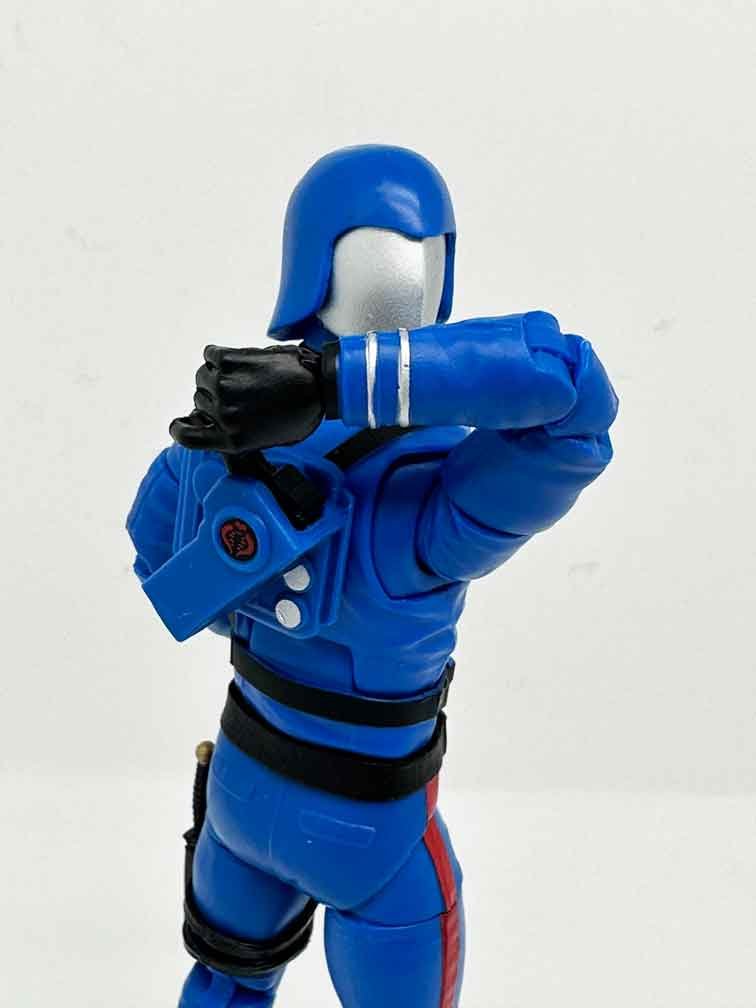 GI-Joe-Classified-Haslab-HISS-Tank-Cobra-Commander-action-pose-3