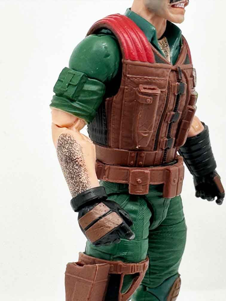 Gi-Joe-Classified-Mutt--right-arm