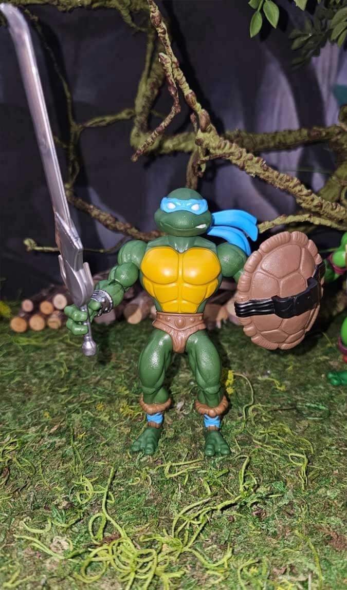 Leonardo-Turtles-of-Grayskull-Geared-Up-No-Armor