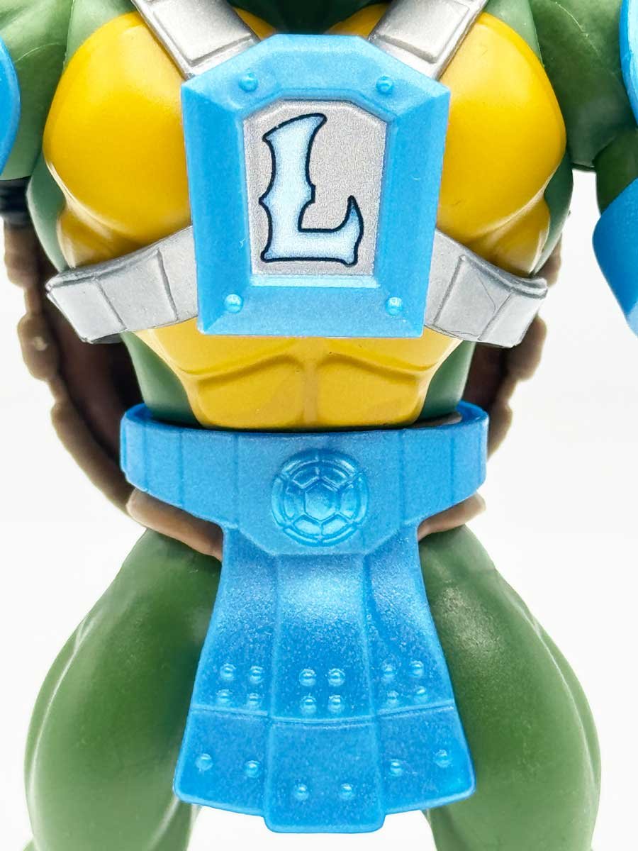 Leonardo-Turtles-of-Grayskull-MOTU-Origins-Crossover-Wave-1-Chest-Waist-Armor