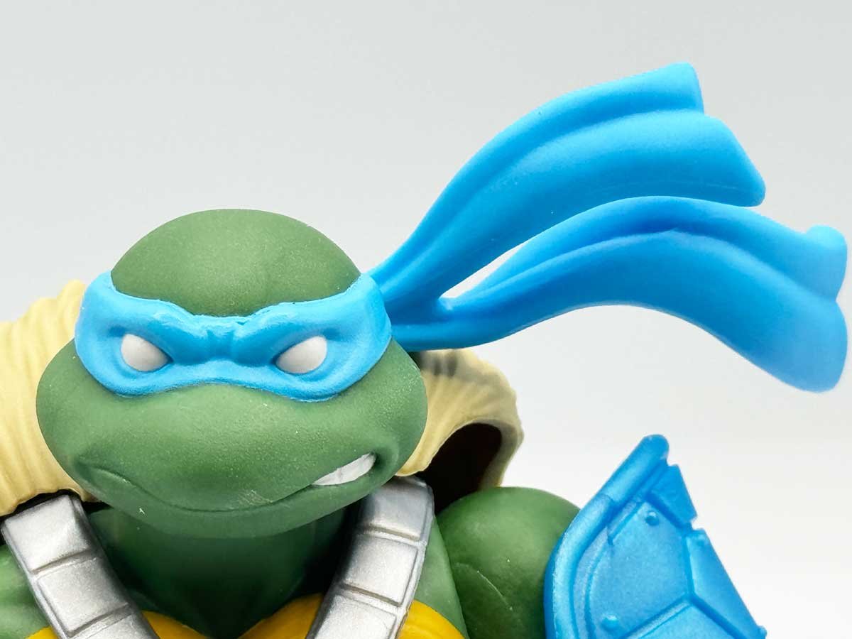 Leonardo-Turtles-of-Grayskull-MOTU-Origins-Crossover-Wave-1-Head-Sculpt