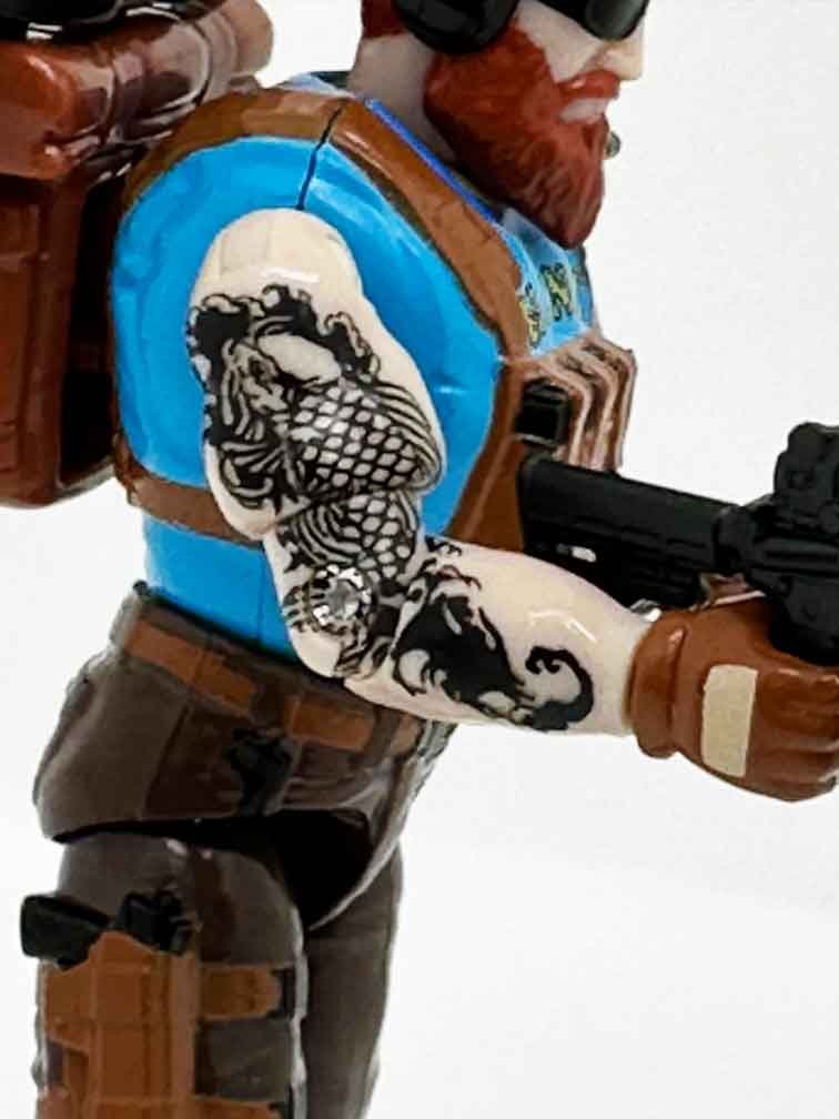 Leonidas-Delta-17-Squad-2IC-right-arm