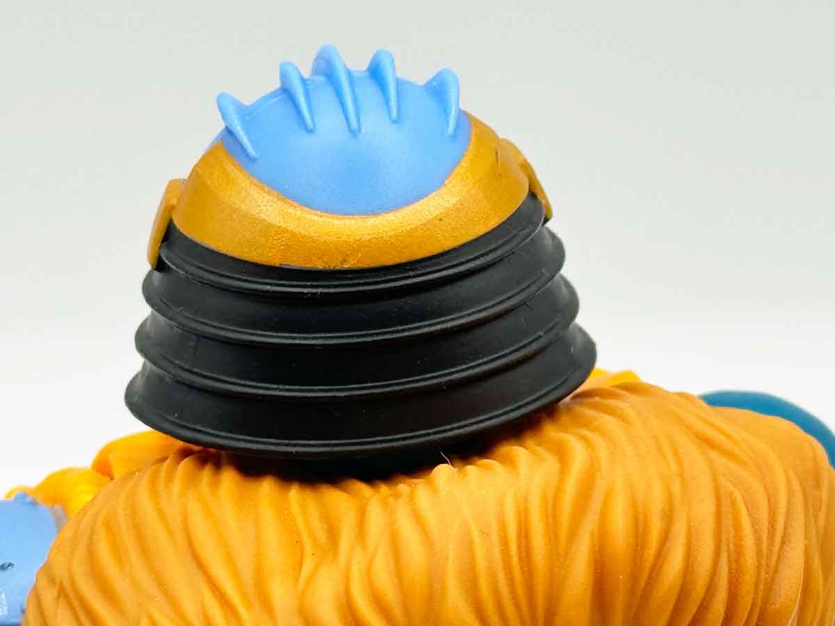 Man-At-Arms-Turtles-of-Grayskull-Review-Head-Back