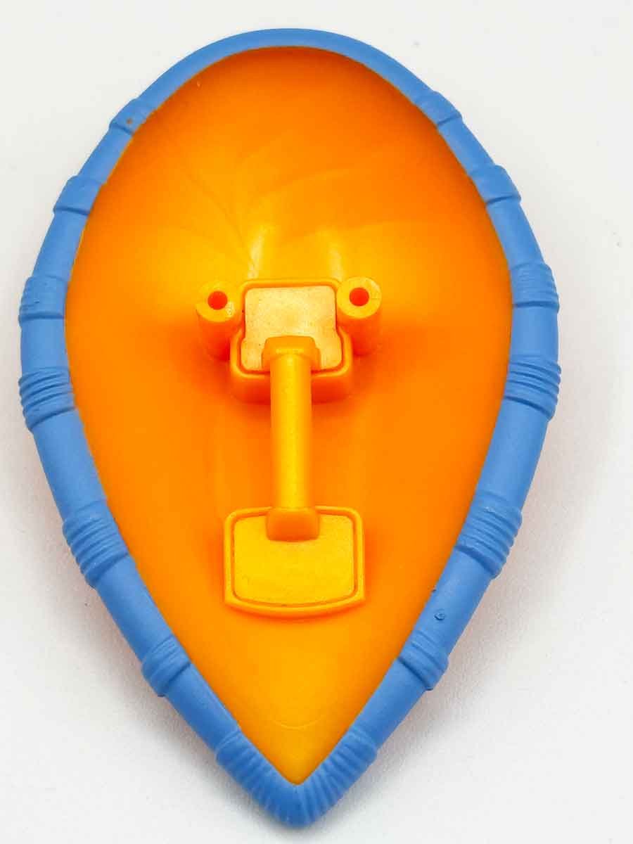 Man-At-Arms-Turtles-of-Grayskull-Review-Shield-Shell-Back