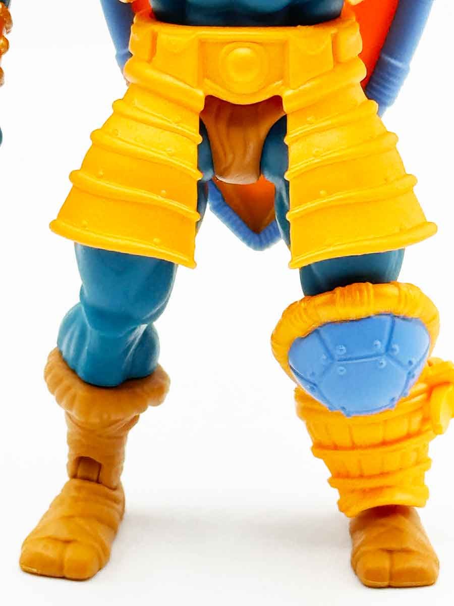 Man-At-Arms-Turtles-of-Grayskull-Review-Waist-Armor