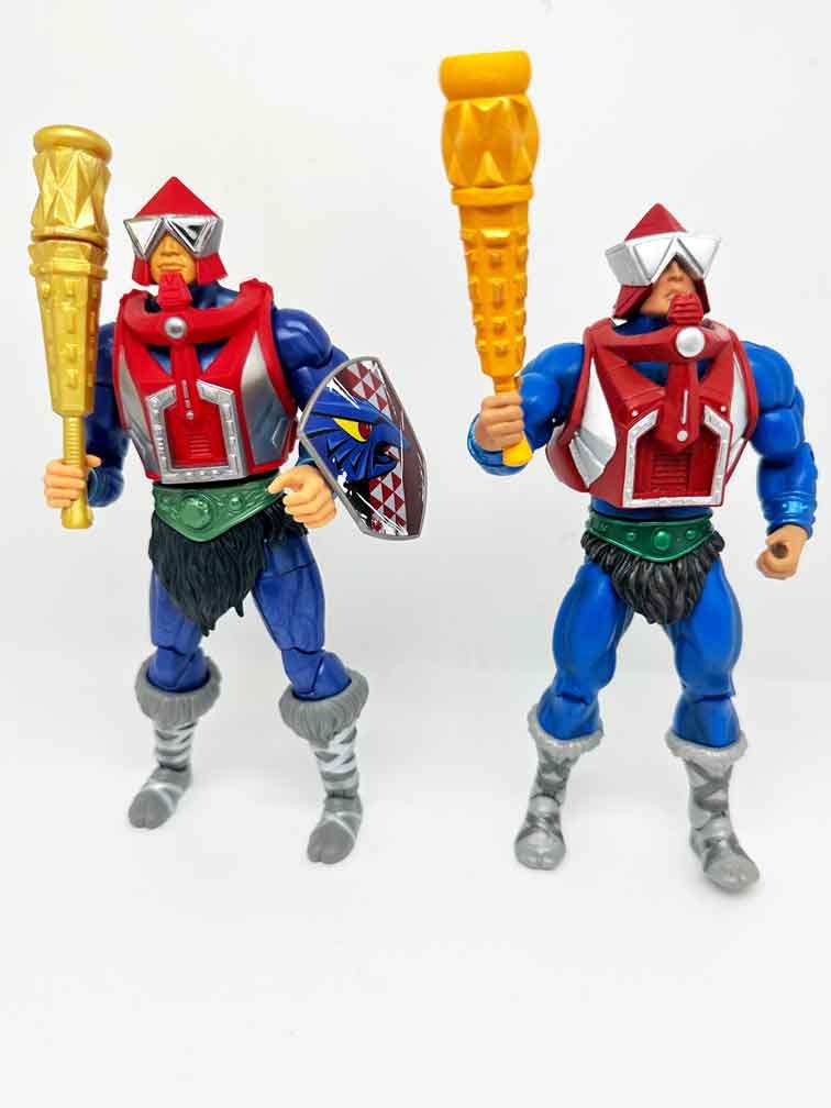 Masterverse-New-Eternia-Mekaneck-Motu-Classics-comparison-2