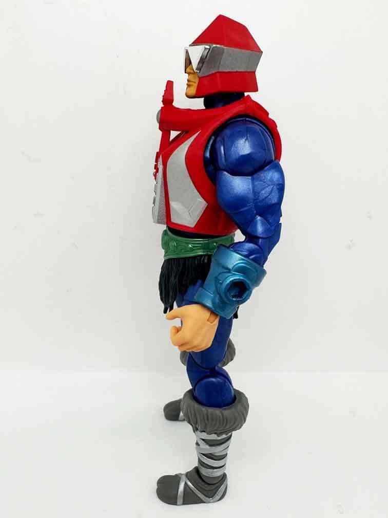 Masterverse-New-Eternia-Mekaneck-left