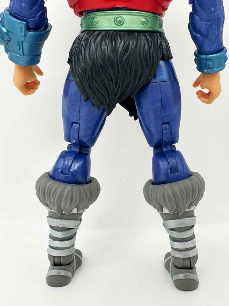 Masterverse-New-Eternia-Mekaneck-legs-rear