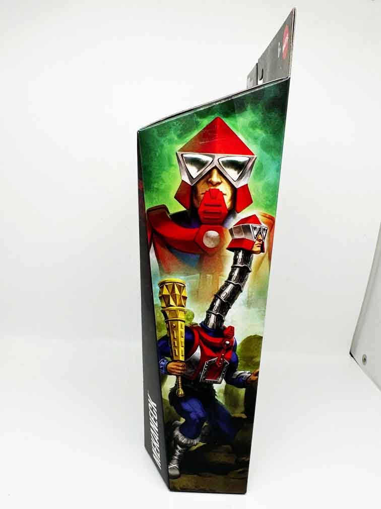 Masterverse-New-Eternia-Mekaneck-package-left