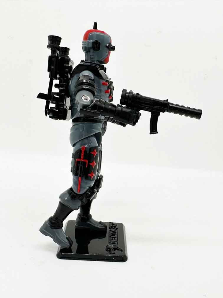 Okami-Delta-17-Enemy-Robot-Ninjas-right